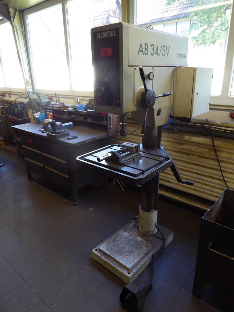 Maszyny do produkcji okuć meblowych i zestawów drzwiowych-13