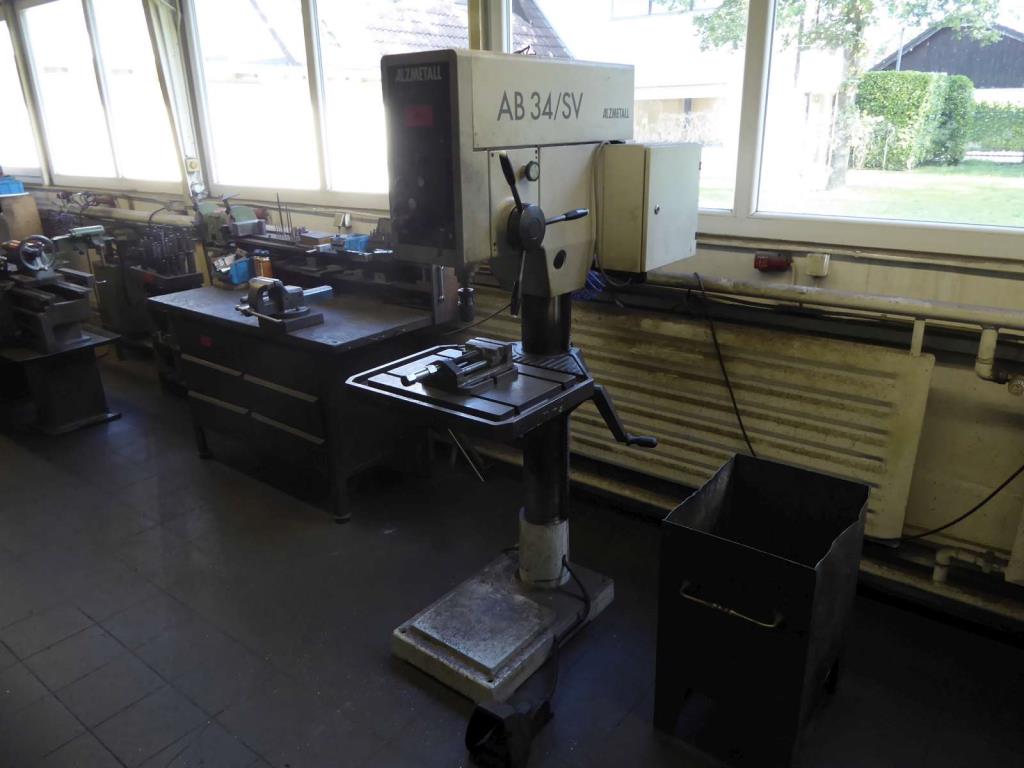 Maszyny do produkcji okuć meblowych i zestawów drzwiowych-2