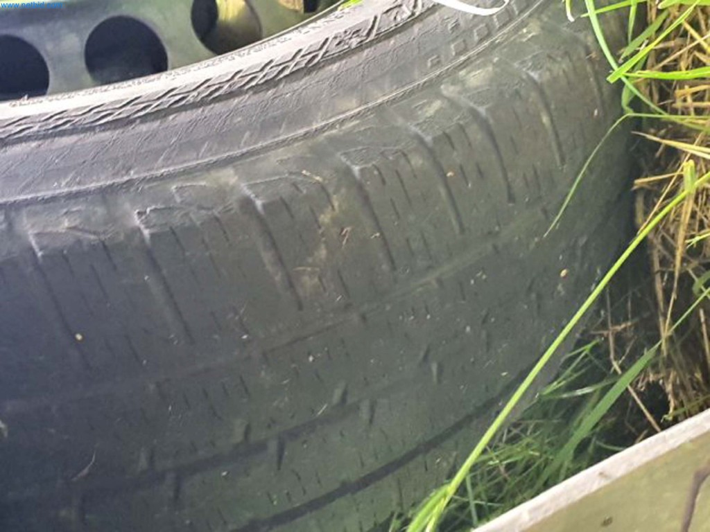 Veículos da empresa-16