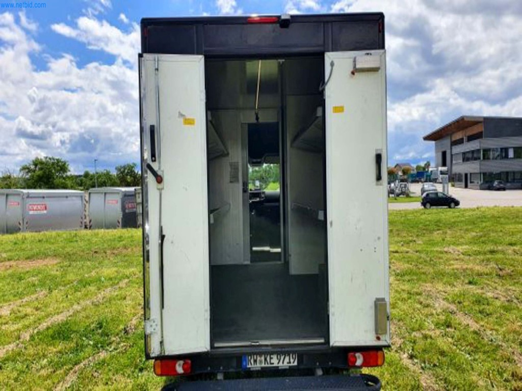 Veículos da empresa-29