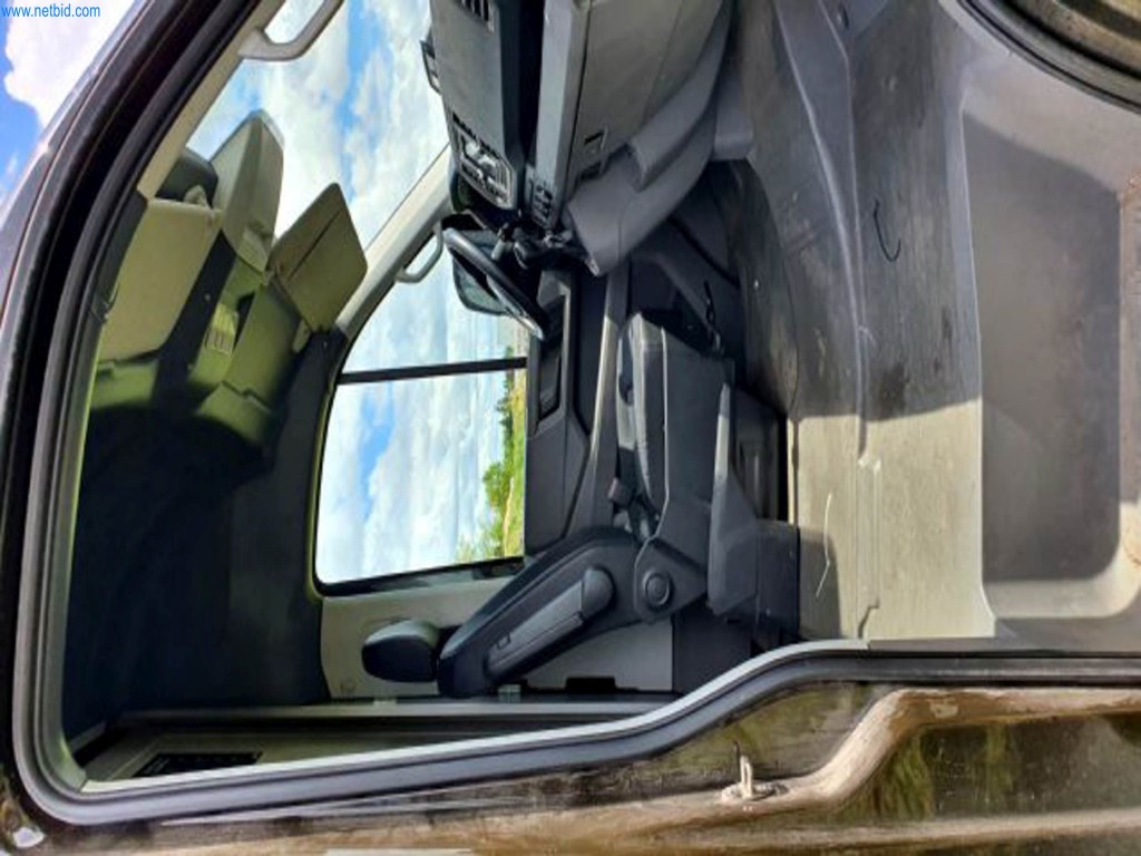 Veículos da empresa-39