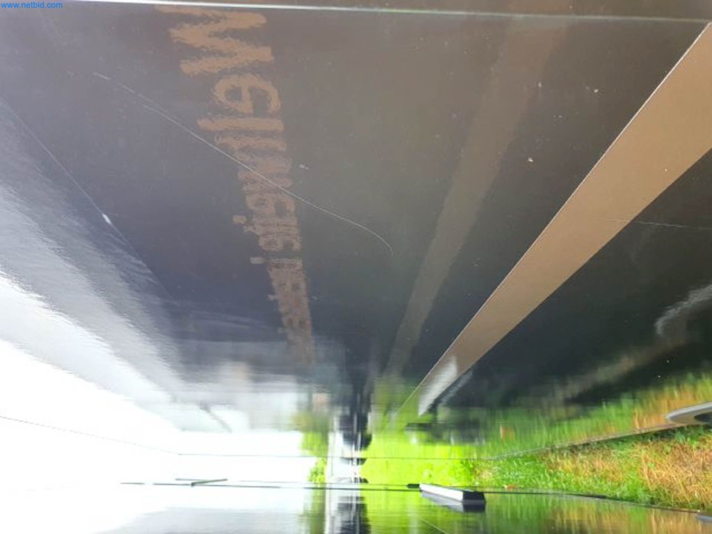 Veículos da empresa-73