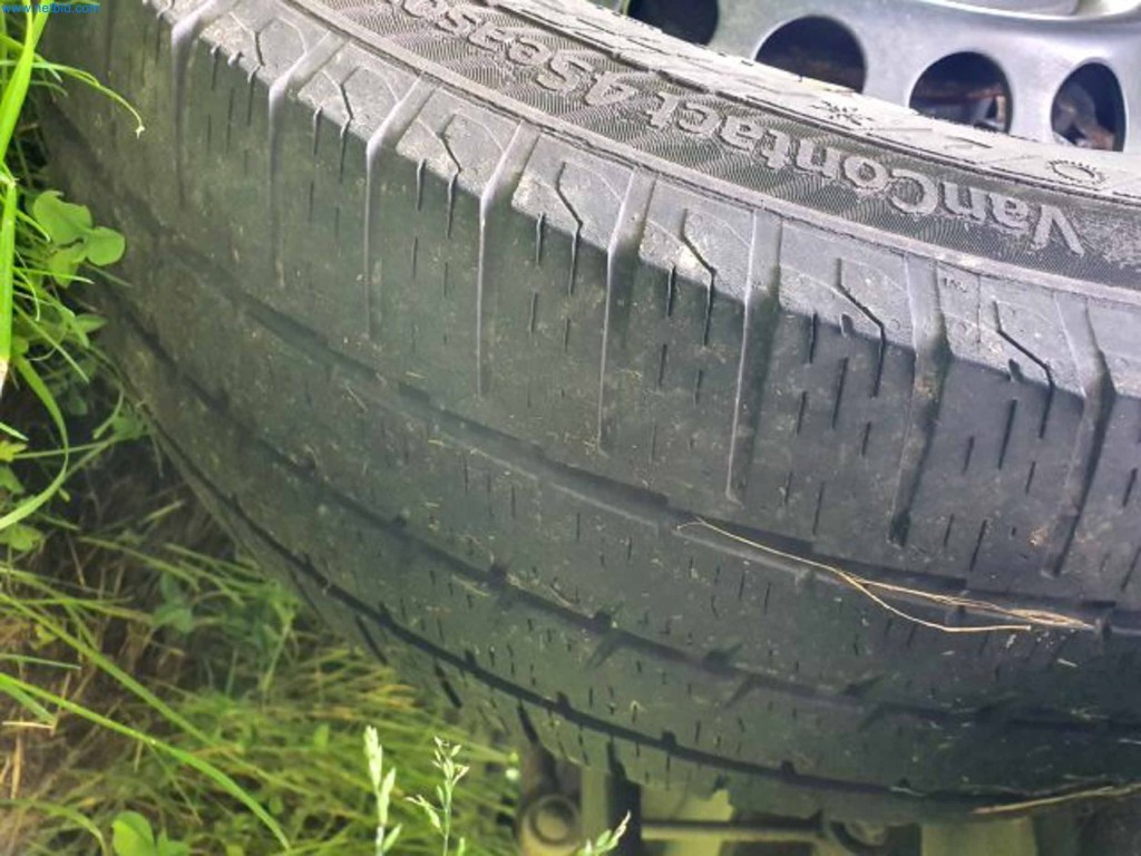 Veículos da empresa-91