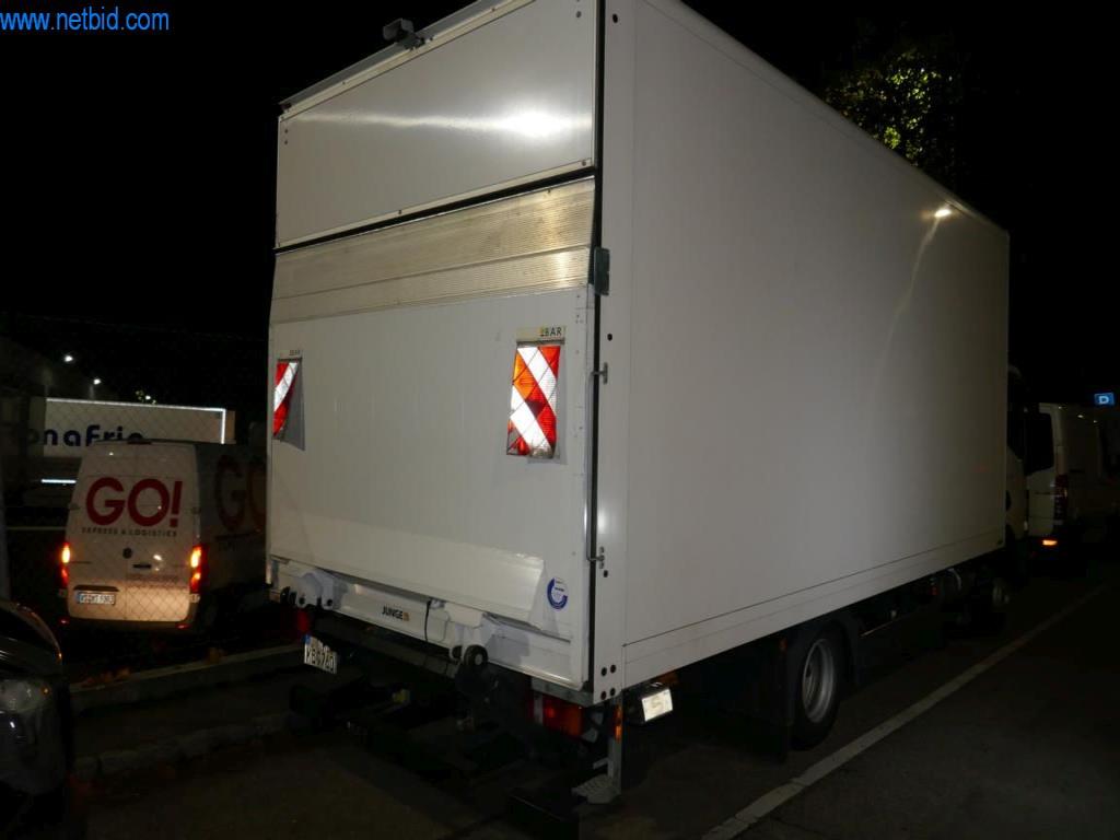 Pojazdy służbowe-5