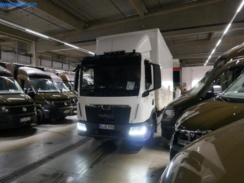 Veículos da empresa-3