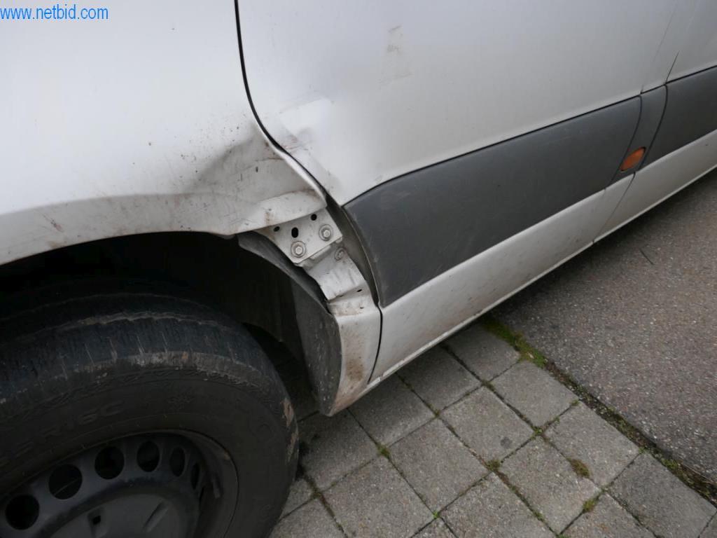 Pojazdy służbowe-10