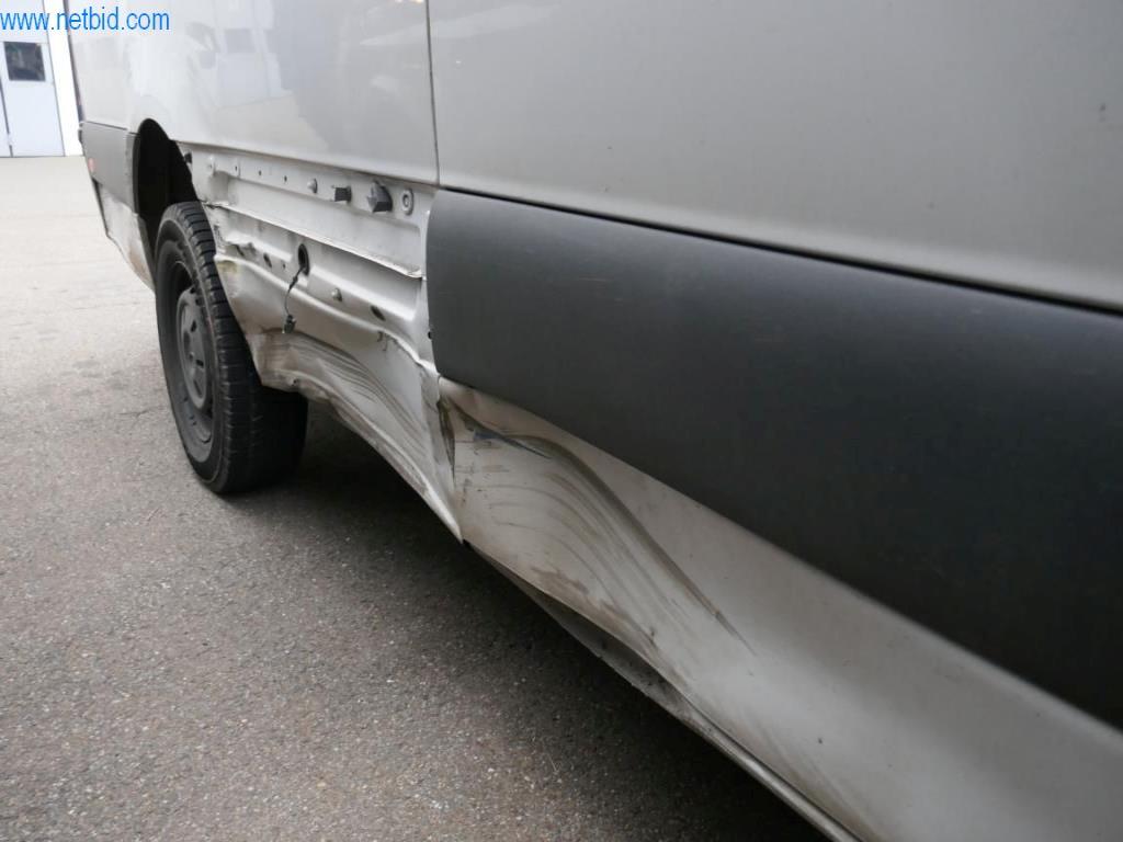 Pojazdy służbowe-6