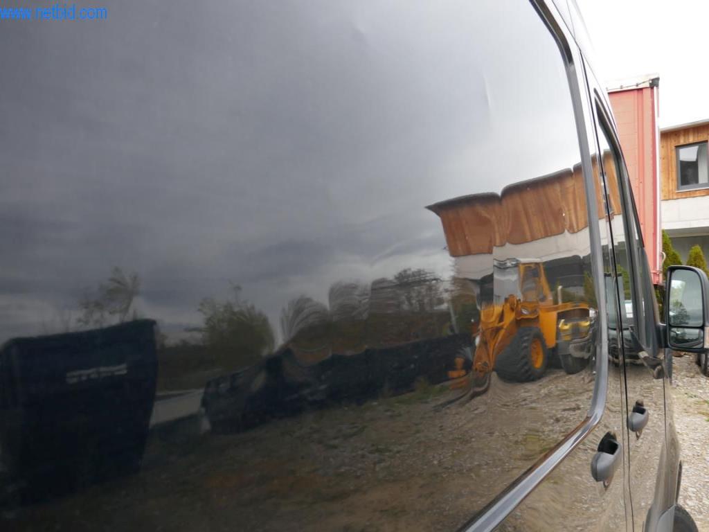 Pojazdy służbowe-4