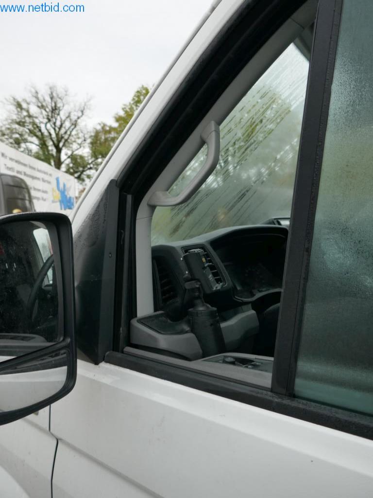 Pojazdy służbowe-7