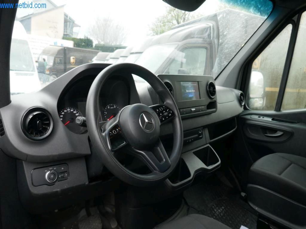 Veículos da empresa-11