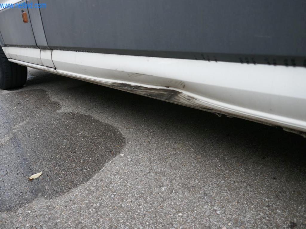 Pojazdy służbowe-10