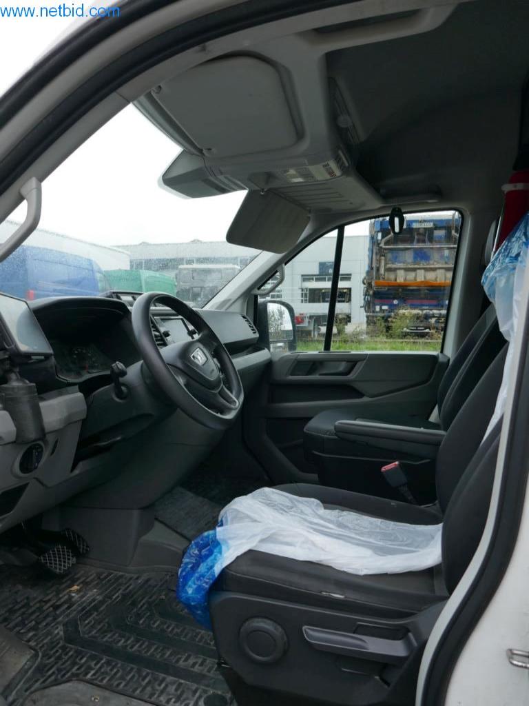 Pojazdy służbowe-14