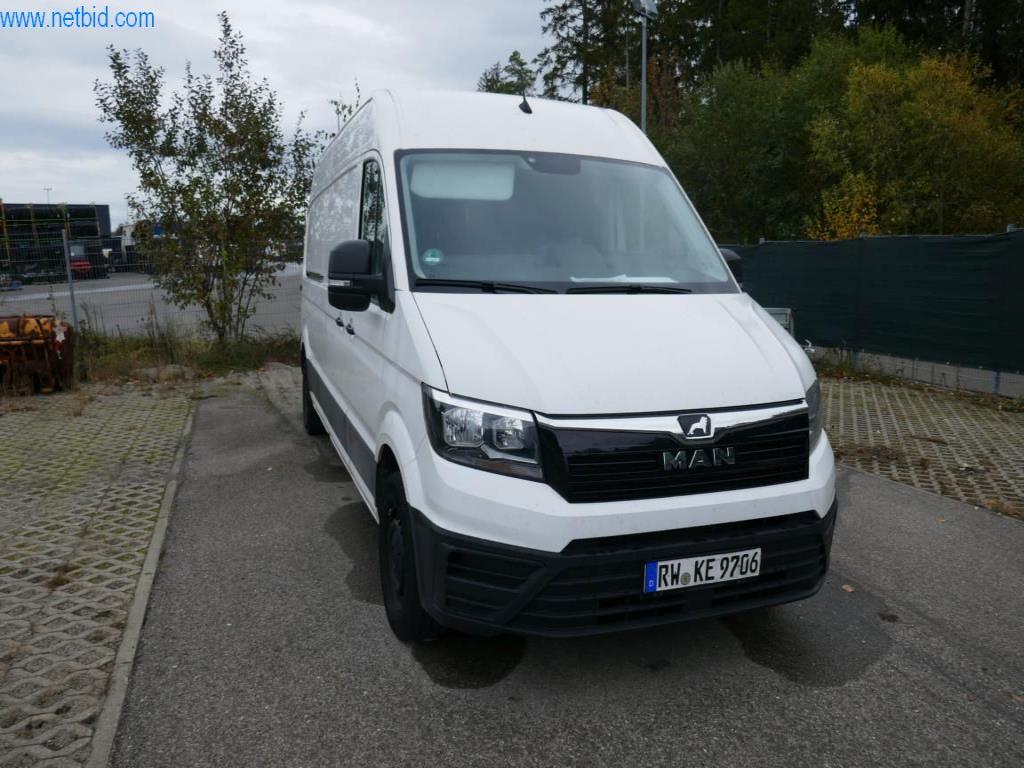 Pojazdy służbowe-1