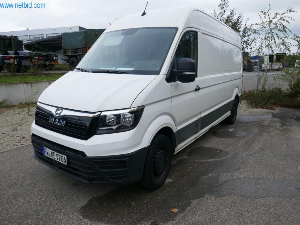 Pojazdy służbowe-2