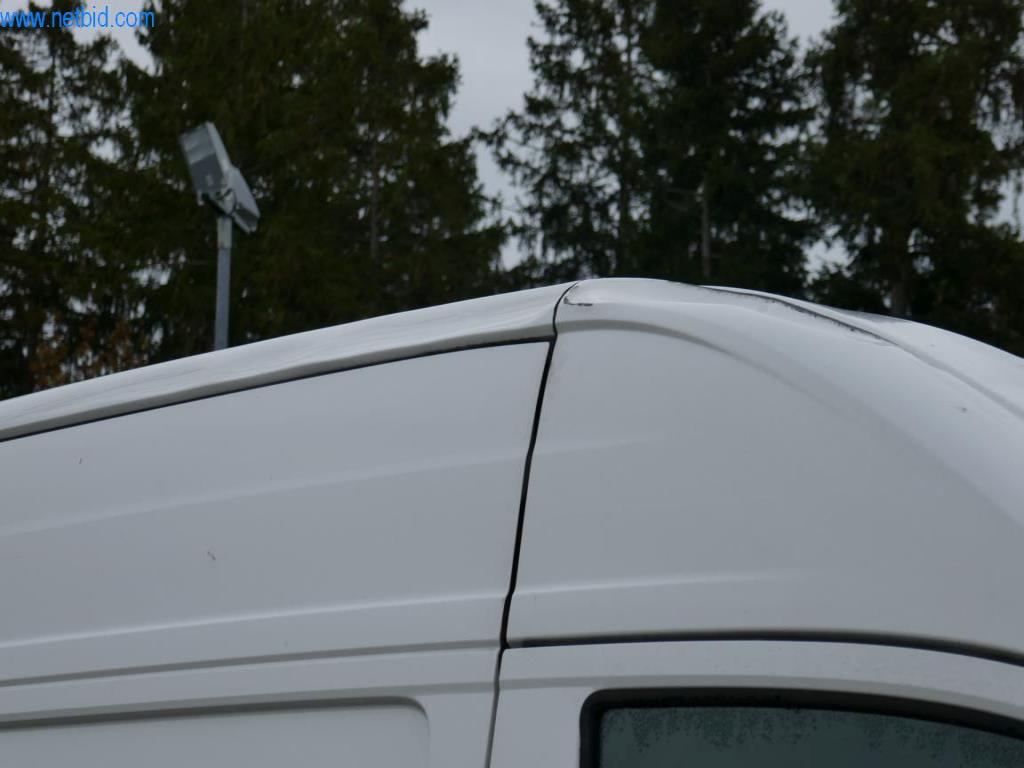 Pojazdy służbowe-5