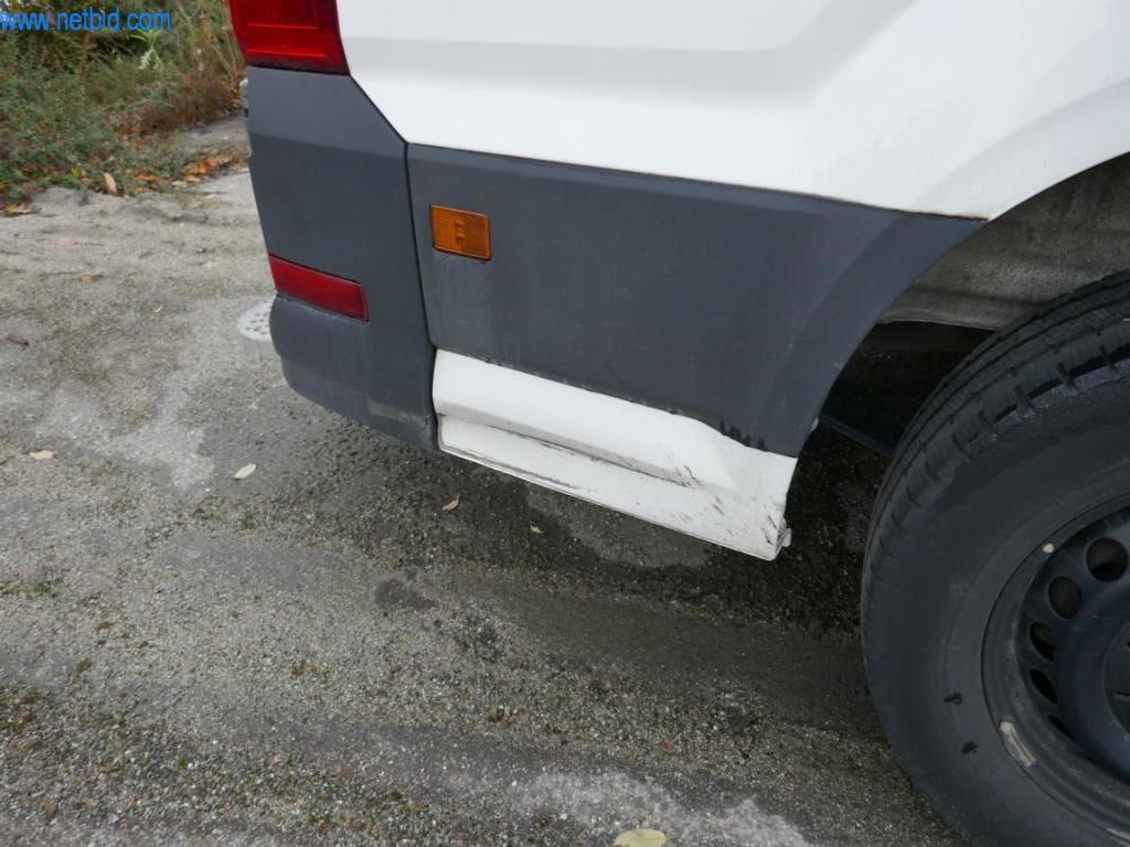 Pojazdy służbowe-9