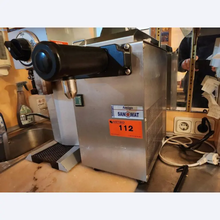 Uitrusting en machines voor bakkerijen, machines voor banketbakkerijen, magazijnuitrusting, wagenpark-1