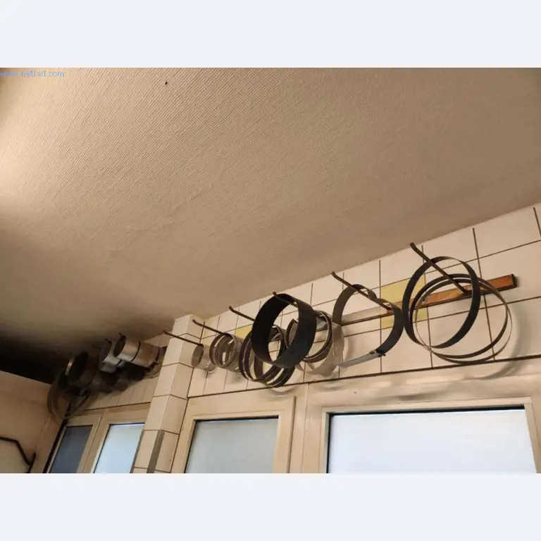 Pekařská zařízení a stroje, cukrářské stroje, vybavení skladů, vozový park-1