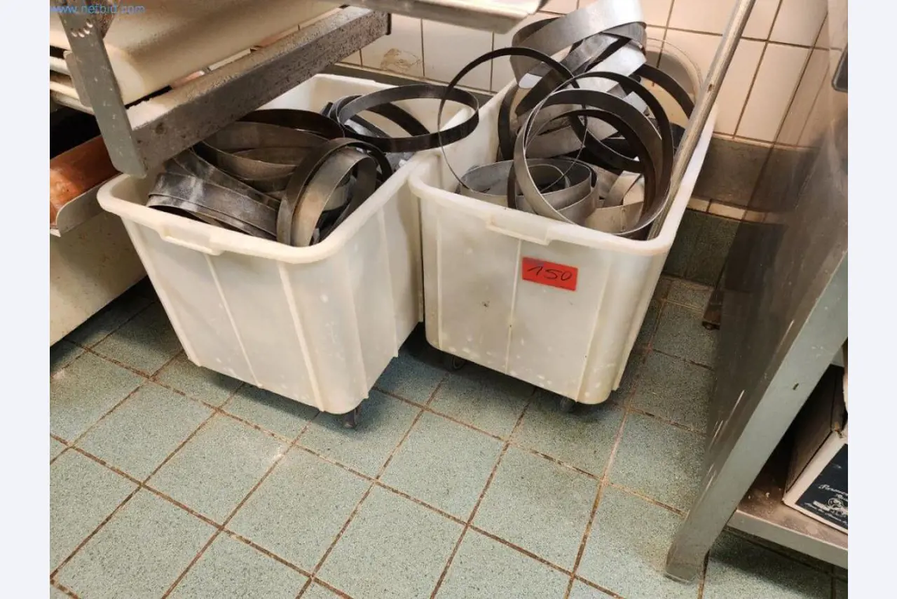 Pekařská zařízení a stroje, cukrářské stroje, vybavení skladů, vozový park-2