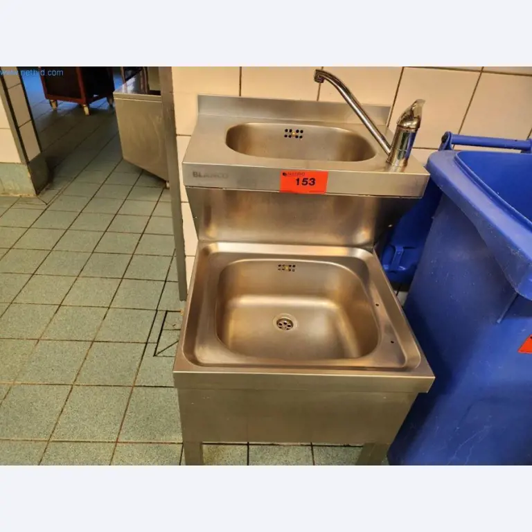 Uitrusting en machines voor bakkerijen, machines voor banketbakkerijen, magazijnuitrusting, wagenpark-1