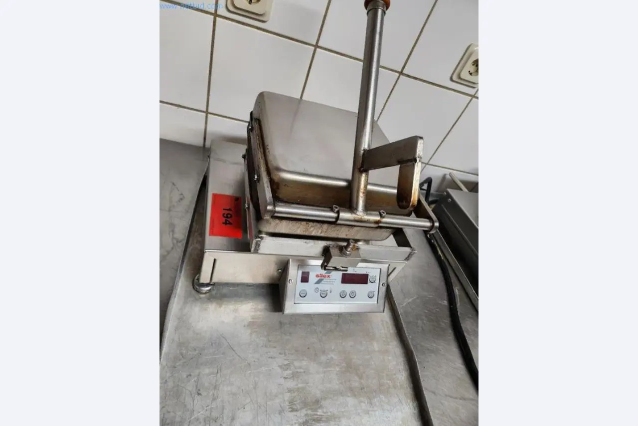 Bäckereieinrichtung- und Maschinen, Konditoreimaschinen, Lagereinrichtung, Fuhrpark-3