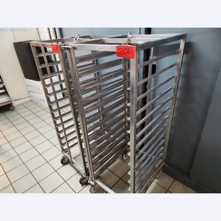 Sprzęt i maszyny piekarnicze, maszyny cukiernicze, wyposażenie magazynów, flota pojazdów-1