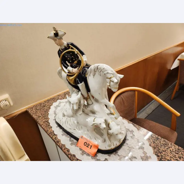 Equipos y máquinas de panadería, máquinas de confitería, equipos de almacén, parque de vehículos-1