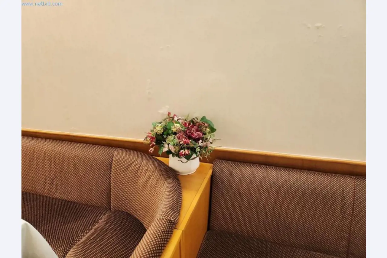 Equipos y máquinas de panadería, máquinas de confitería, equipos de almacén, parque de vehículos-4