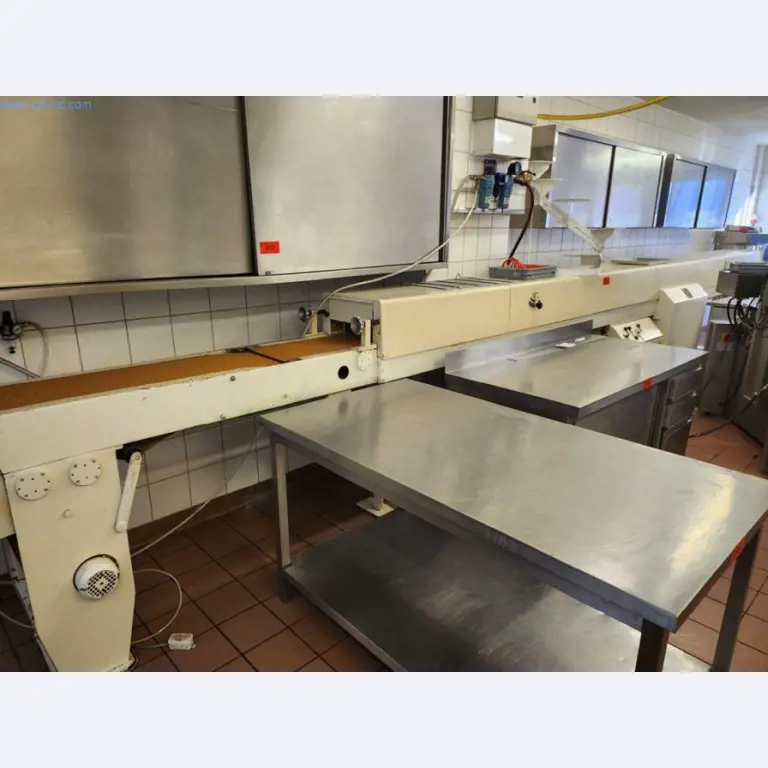 Pekařská zařízení a stroje, cukrářské stroje, vybavení skladů, vozový park-1