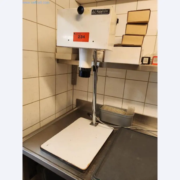 Uitrusting en machines voor bakkerijen, machines voor banketbakkerijen, magazijnuitrusting, wagenpark-1