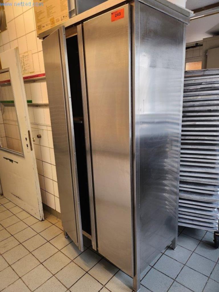 Equipos y máquinas de panadería, máquinas de confitería, equipos de almacén, parque de vehículos-1