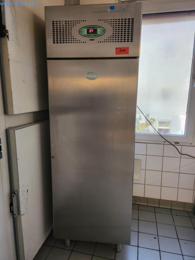 Equipos y máquinas de panadería, máquinas de confitería, equipos de almacén, parque de vehículos-1