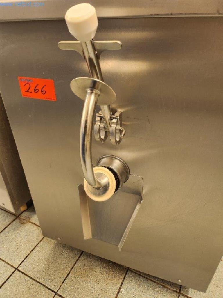 Pekařská zařízení a stroje, cukrářské stroje, vybavení skladů, vozový park-2