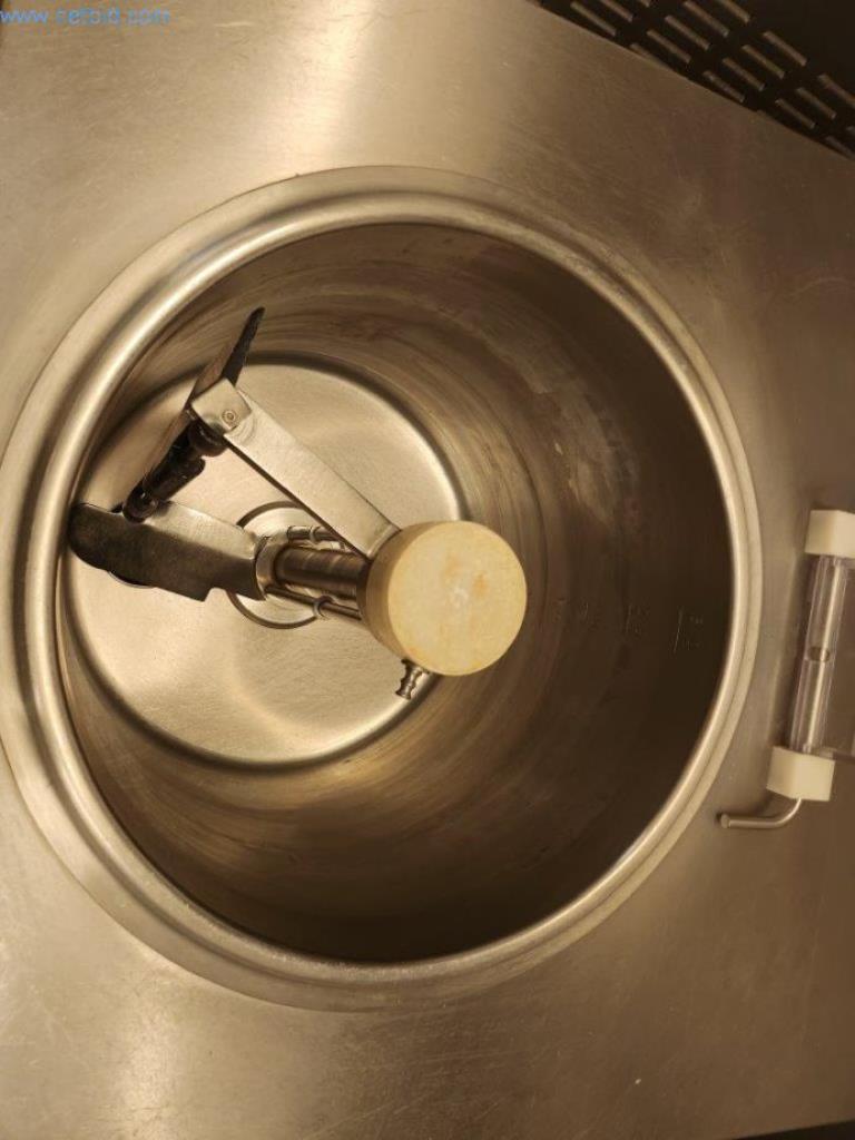 Pekařská zařízení a stroje, cukrářské stroje, vybavení skladů, vozový park-3