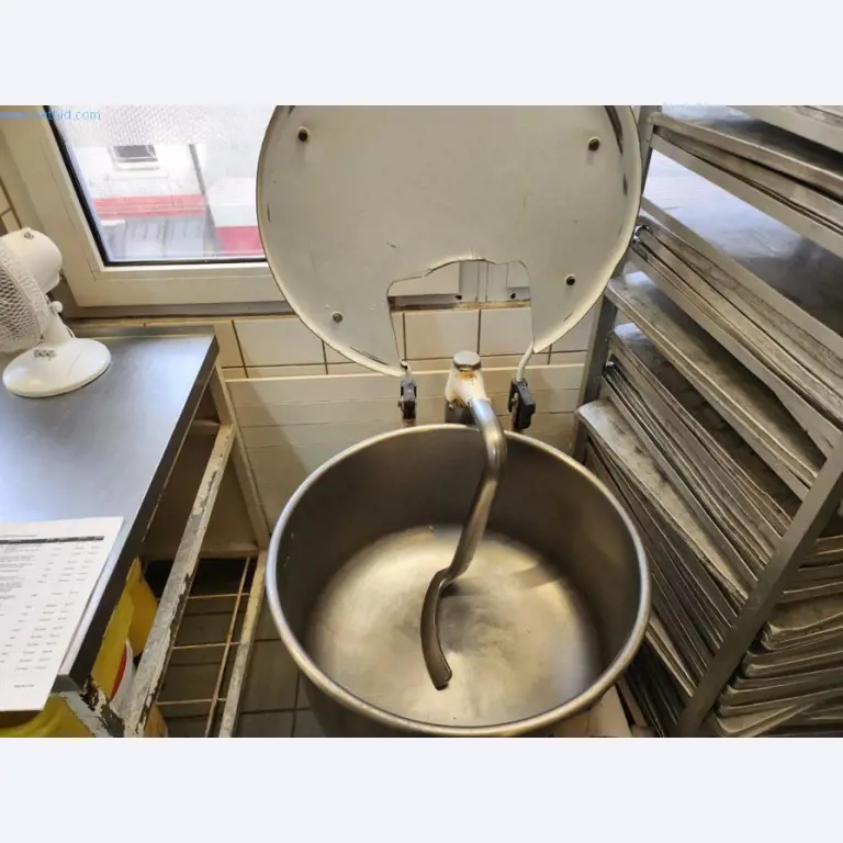 Equipamento e máquinas de padaria, máquinas de confeitaria, equipamento de armazém, frota de veículos-2