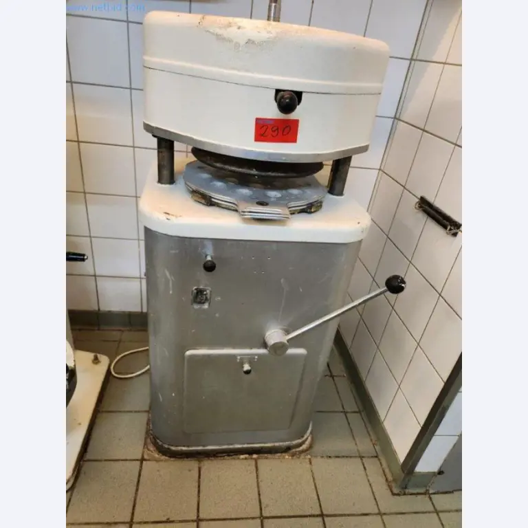 Equipamento e máquinas de padaria, máquinas de confeitaria, equipamento de armazém, frota de veículos-1