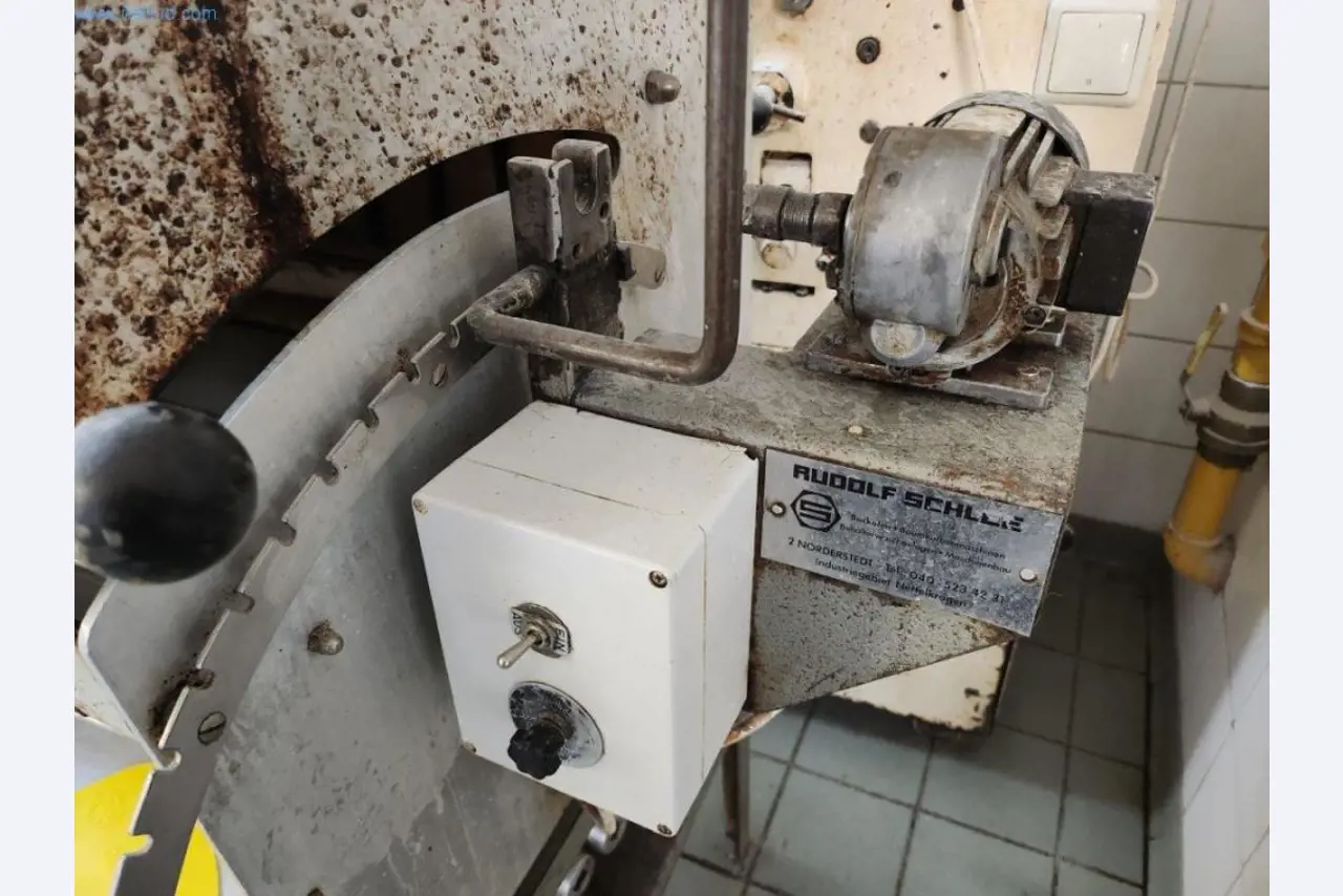 Equipamento e máquinas de padaria, máquinas de confeitaria, equipamento de armazém, frota de veículos-1