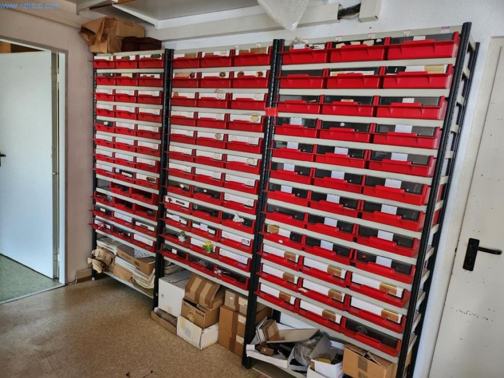 Equipos y máquinas de panadería, máquinas de confitería, equipos de almacén, parque de vehículos-1