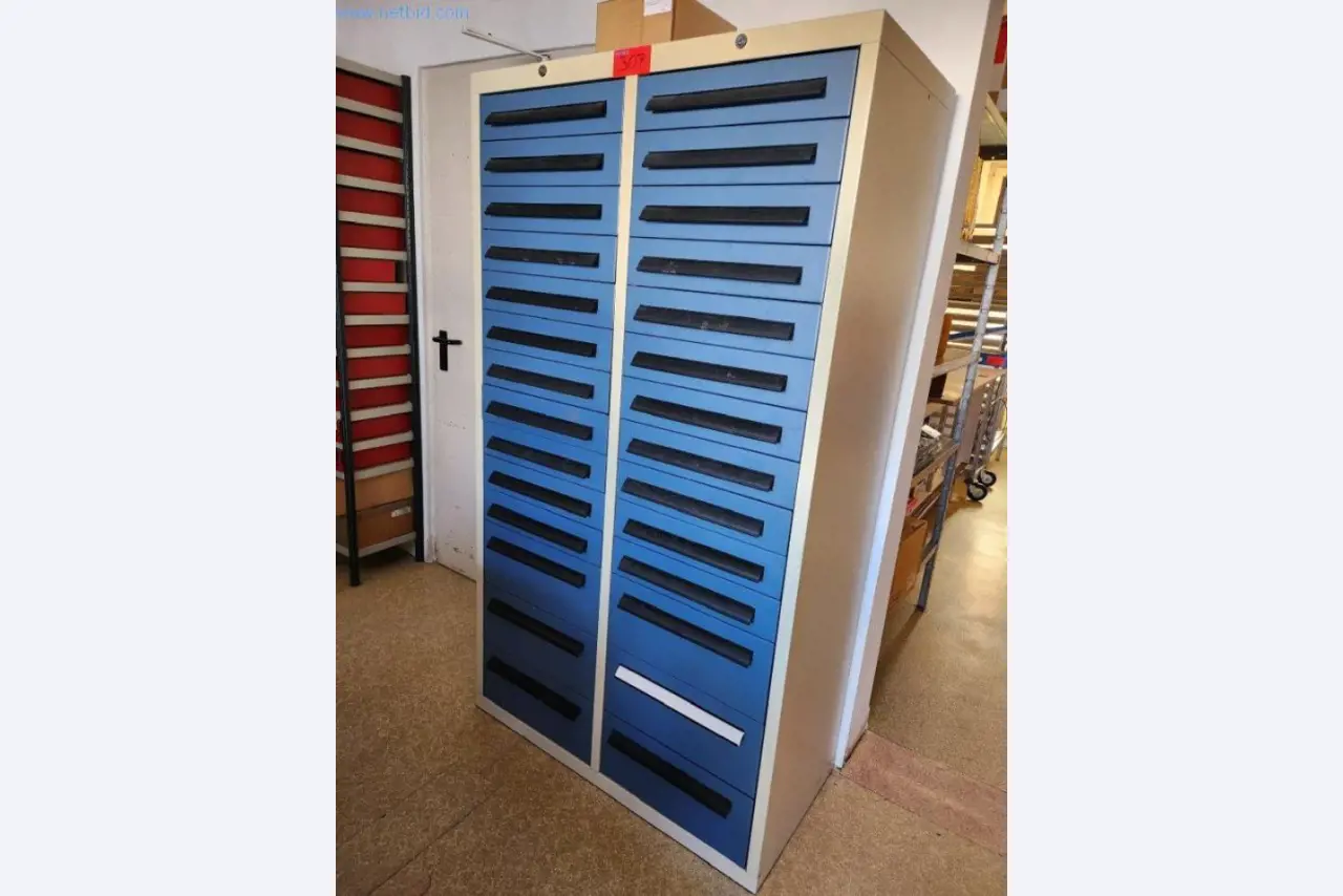 Equipamento e máquinas de padaria, máquinas de confeitaria, equipamento de armazém, frota de veículos-1