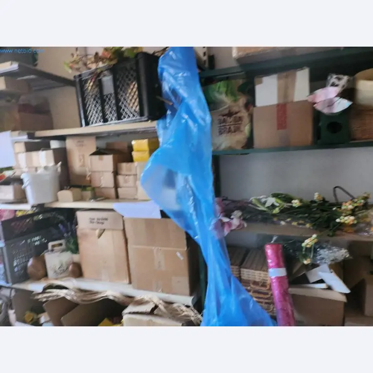 Sprzęt i maszyny piekarnicze, maszyny cukiernicze, wyposażenie magazynów, flota pojazdów-3