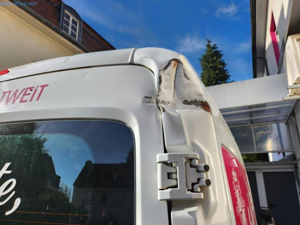 Equipement et machines de boulangerie, machines de pâtisserie, équipement de stockage, parc de véhicules-7