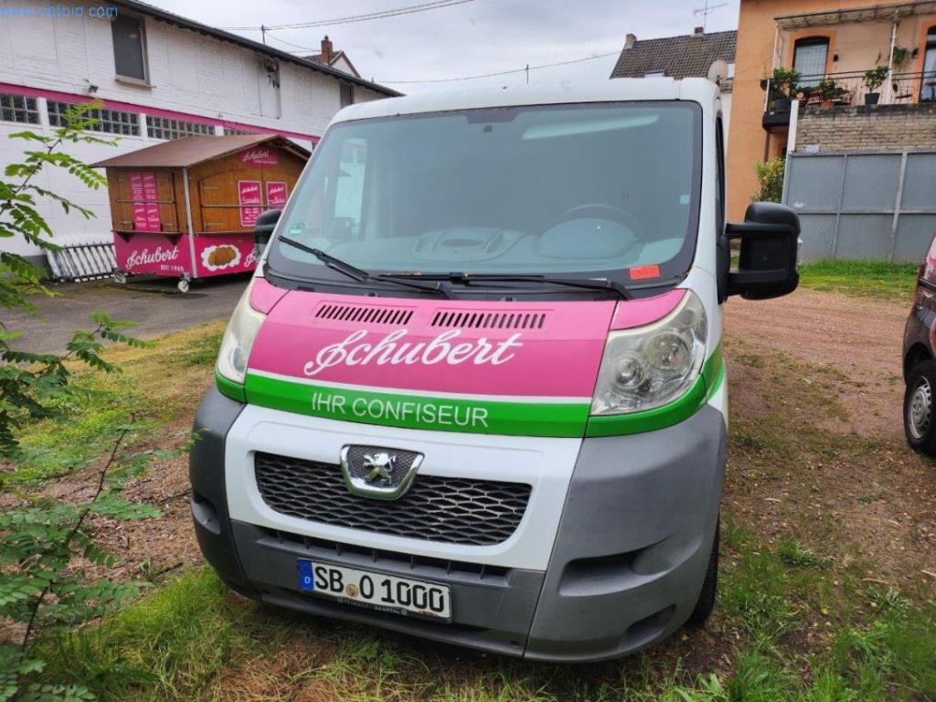 Equipamento e máquinas de padaria, máquinas de confeitaria, equipamento de armazém, frota de veículos-1