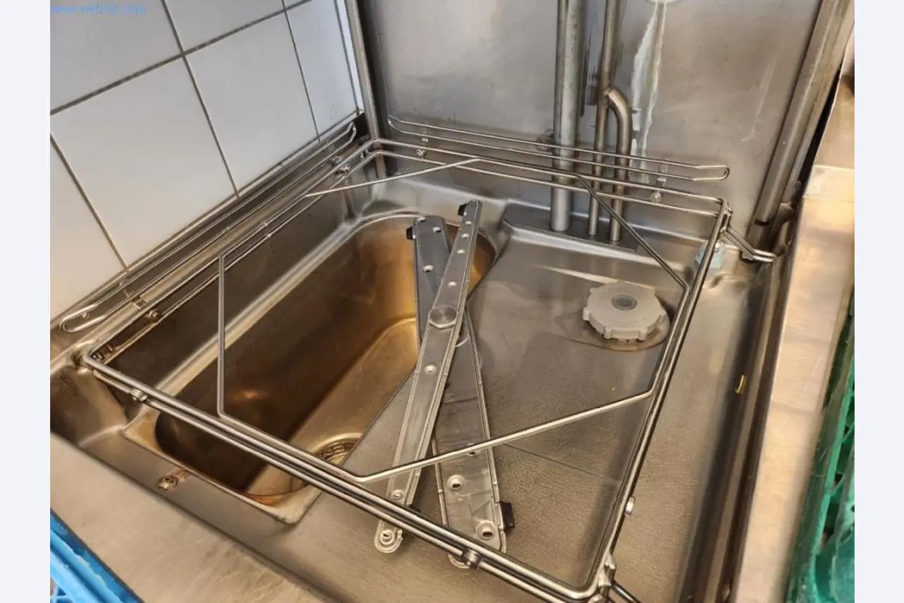 Equipement et machines de boulangerie, machines de pâtisserie, équipement de stockage, parc de véhicules-2