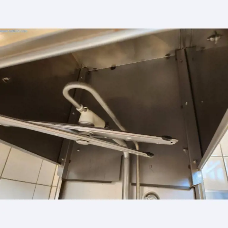 Equipement et machines de boulangerie, machines de pâtisserie, équipement de stockage, parc de véhicules-4