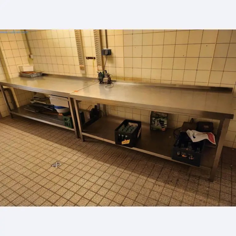 Equipos y máquinas de panadería, máquinas de confitería, equipos de almacén, parque de vehículos-1