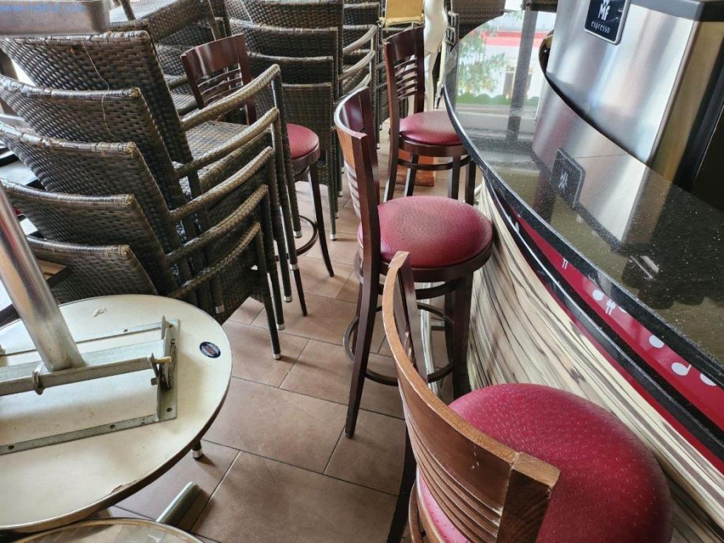 Sprzęt i maszyny piekarnicze, maszyny cukiernicze, wyposażenie magazynów, flota pojazdów-4