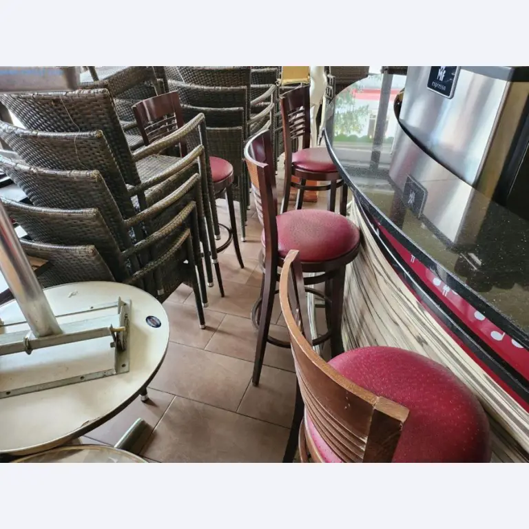 Uitrusting en machines voor bakkerijen, machines voor banketbakkerijen, magazijnuitrusting, wagenpark-4