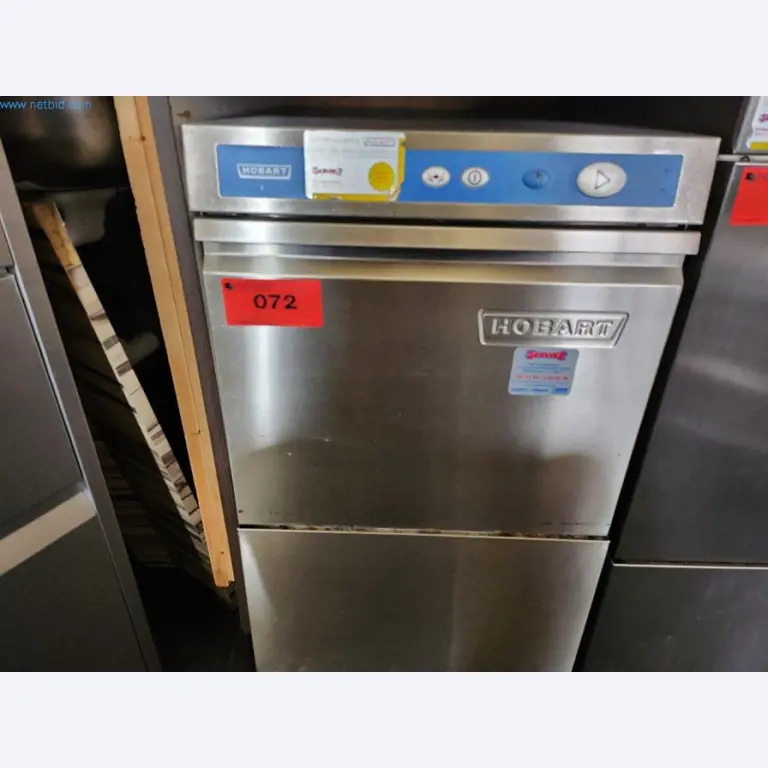 Uitrusting en machines voor bakkerijen, machines voor banketbakkerijen, magazijnuitrusting, wagenpark-1