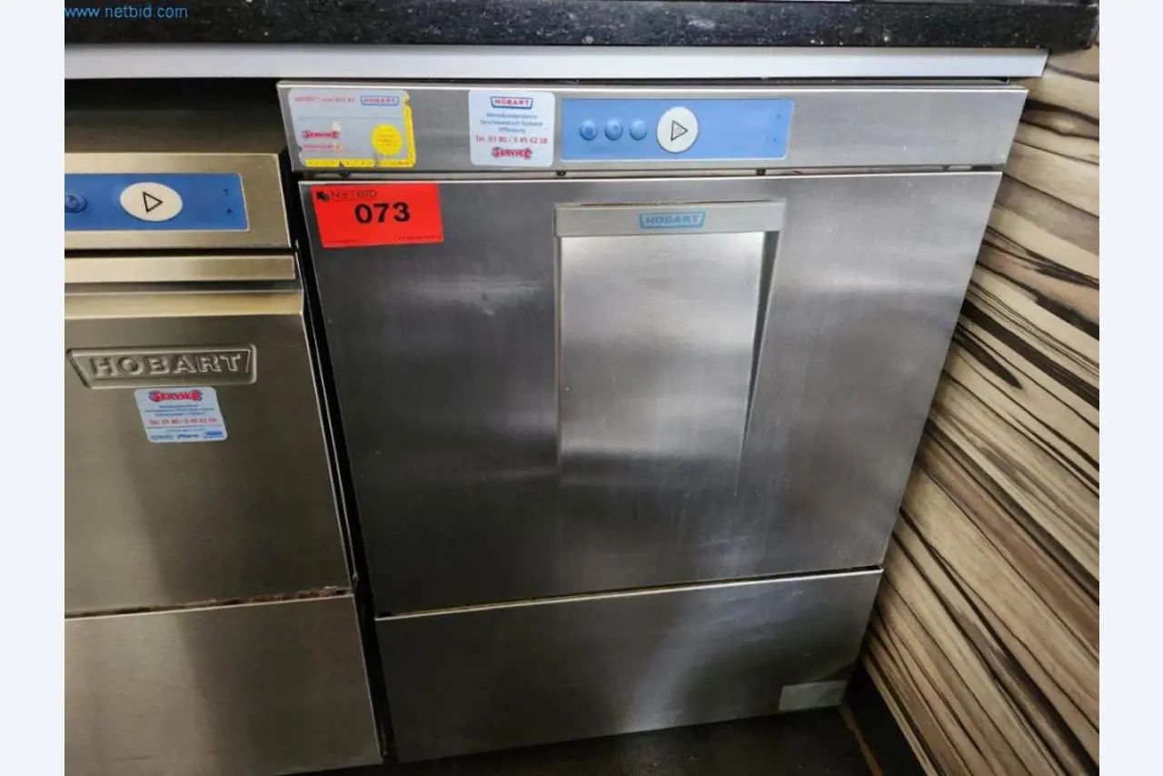 Equipement et machines de boulangerie, machines de pâtisserie, équipement de stockage, parc de véhicules-1