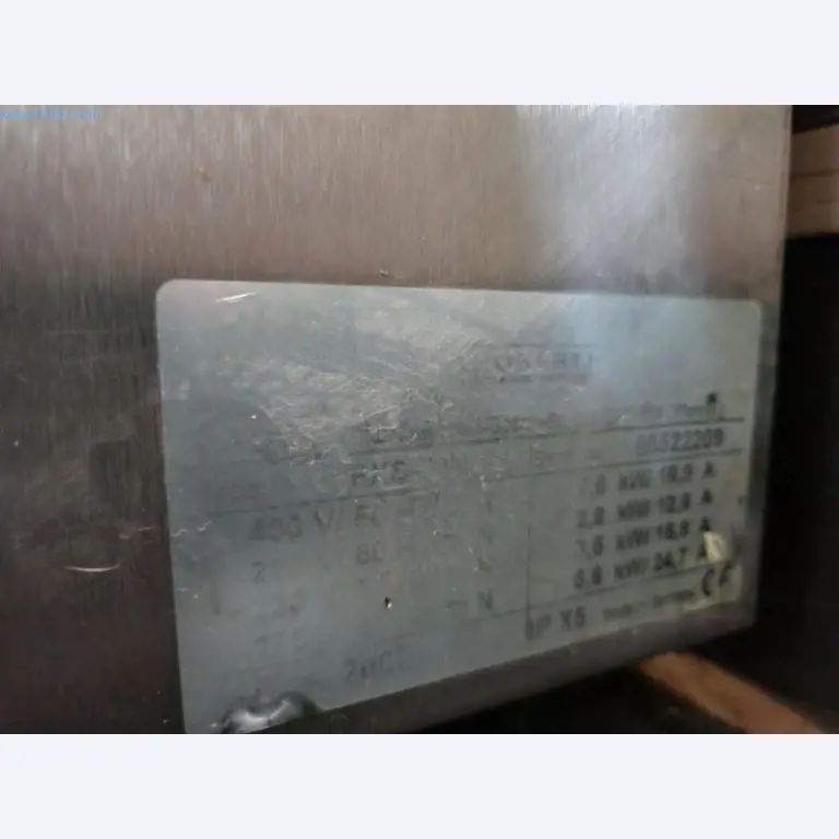 Equipement et machines de boulangerie, machines de pâtisserie, équipement de stockage, parc de véhicules-3